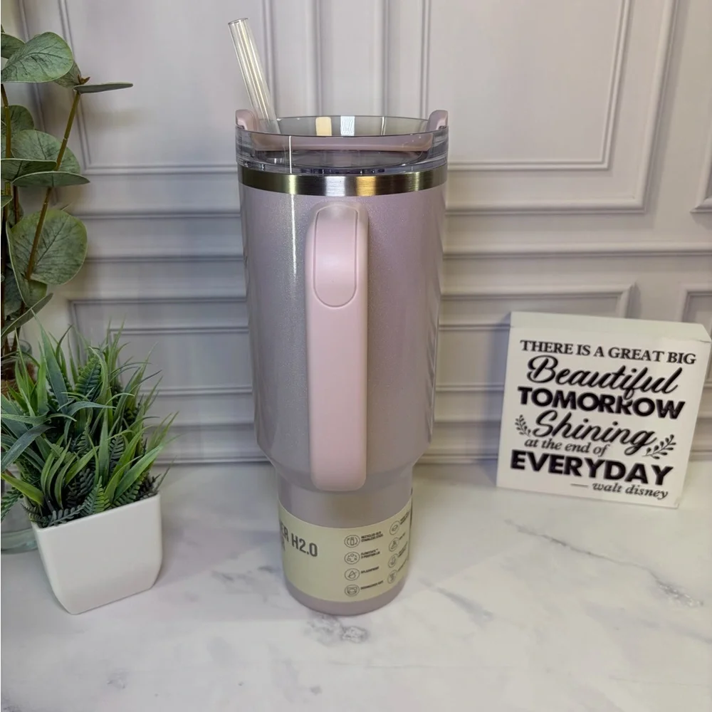 Stanley Aster 40oz Tumbler BNWT - Picture 2 of 6